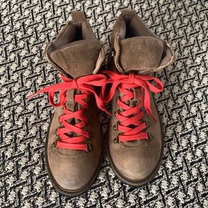 Fergalicious Ankle Boots size 7.5